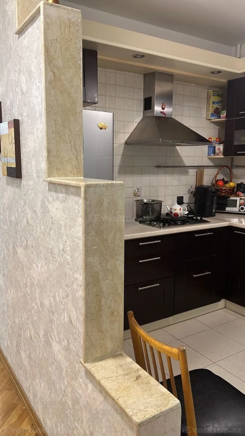Satılır 3 otaqlı Mənzil Köhnə tikili 80 m² Gənclik m. - şəkil 16