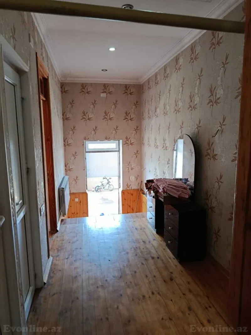 3 otaqlı Həyət evi 120 m² Binə Satılır