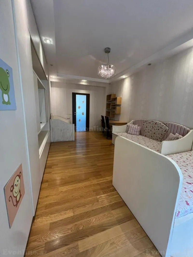 Kirayə verilir 3 otaqlı Mənzil Yeni tikili 140 m² Gənclik m. - şəkil 9