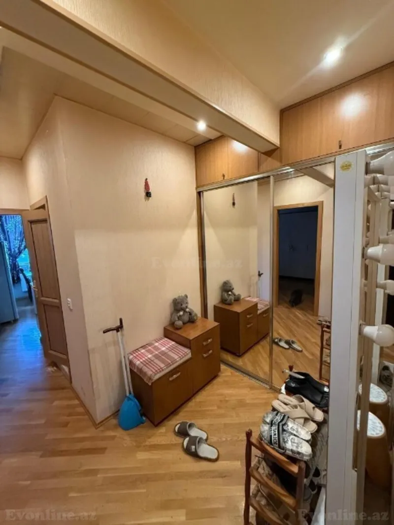 Satılır 2 otaqlı Mənzil Köhnə tikili 65 m² Yasamal r. - şəkil 7