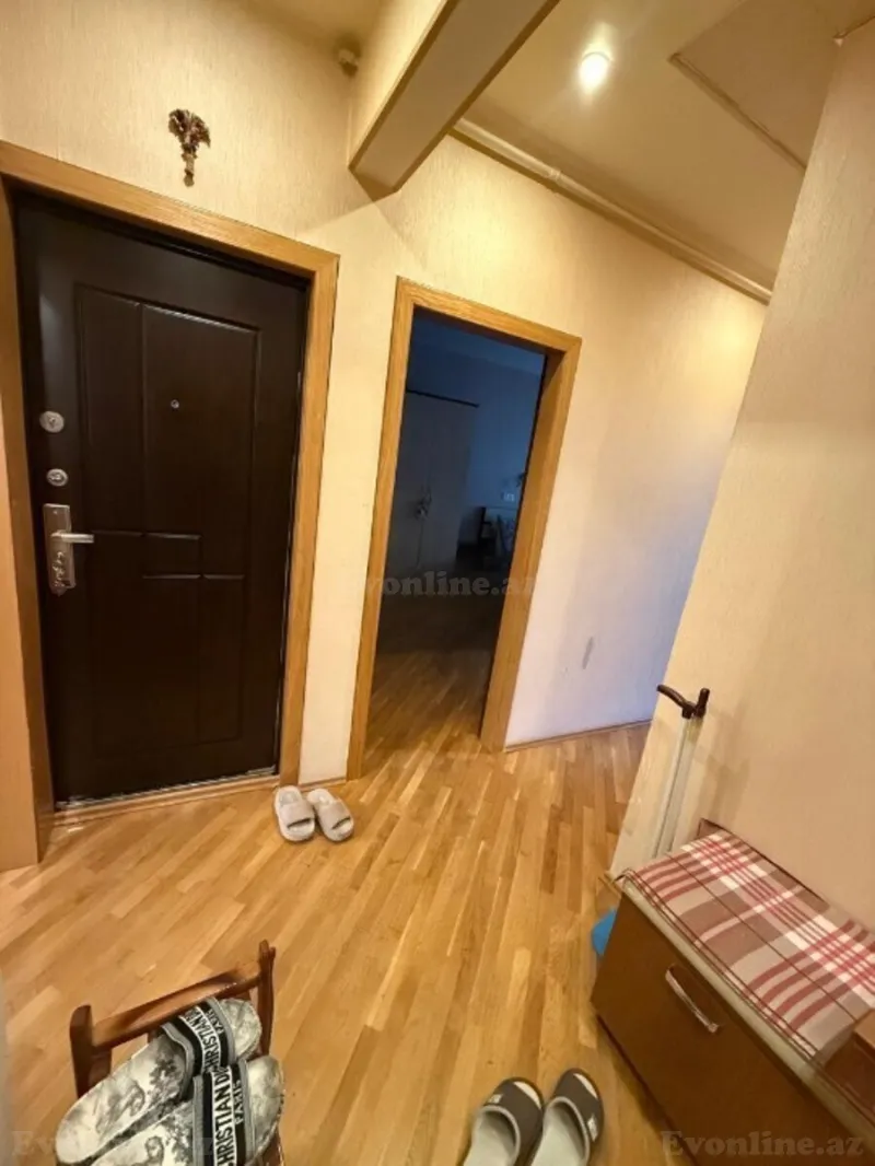 Satılır 2 otaqlı Mənzil Köhnə tikili 65 m² Yasamal r. - şəkil 9