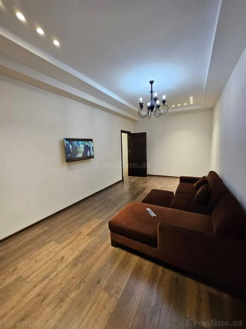 Kirayə verilir 2 otaqlı Mənzil Yeni tikili 100 m² Nərimanov r. - şəkil 3