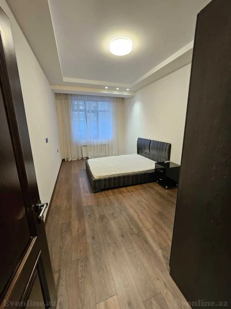 Kirayə verilir 2 otaqlı Mənzil Yeni tikili 100 m² Nərimanov r. - şəkil 5