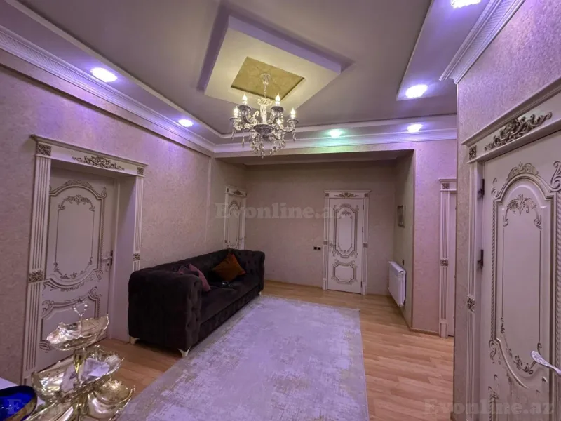 Satılır 3 otaqlı Mənzil Yeni tikili 152 m² İnşaatçılar m. - şəkil 2
