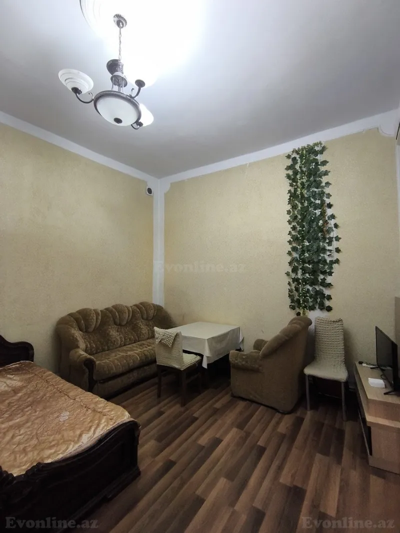 1 otaqlı Mənzil 40 m² Sahil m. Kirayə verilir