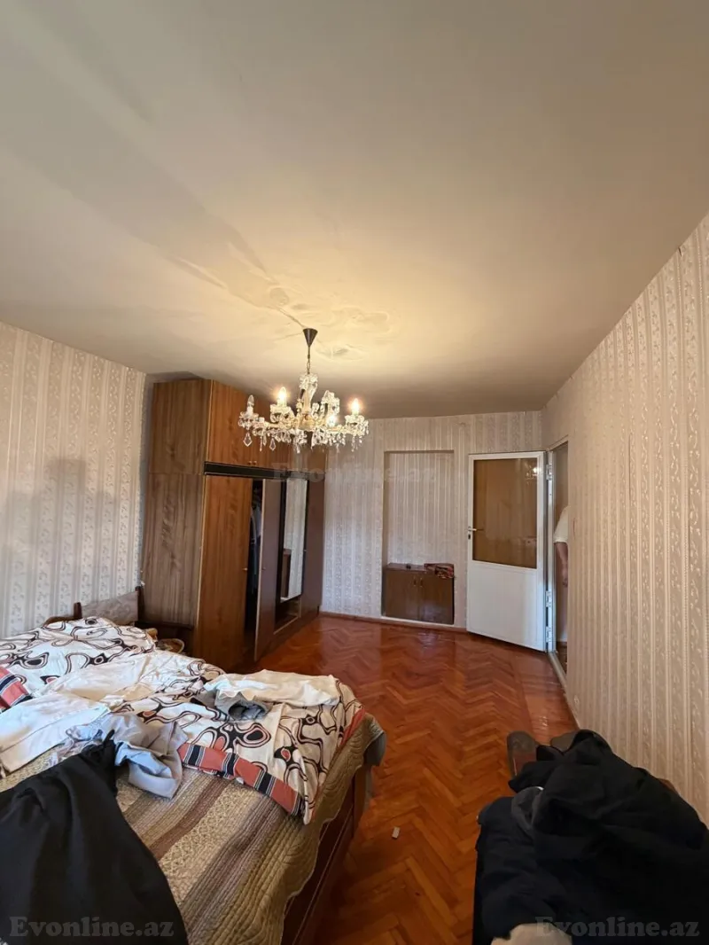 Satılır 3 otaqlı Mənzil Köhnə tikili 70 m² Nərimanov r. - şəkil 6