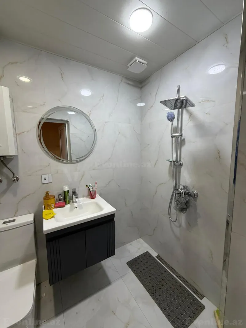 Satılır 3 otaqlı Mənzil Köhnə tikili 70 m² Nərimanov r. - şəkil 9
