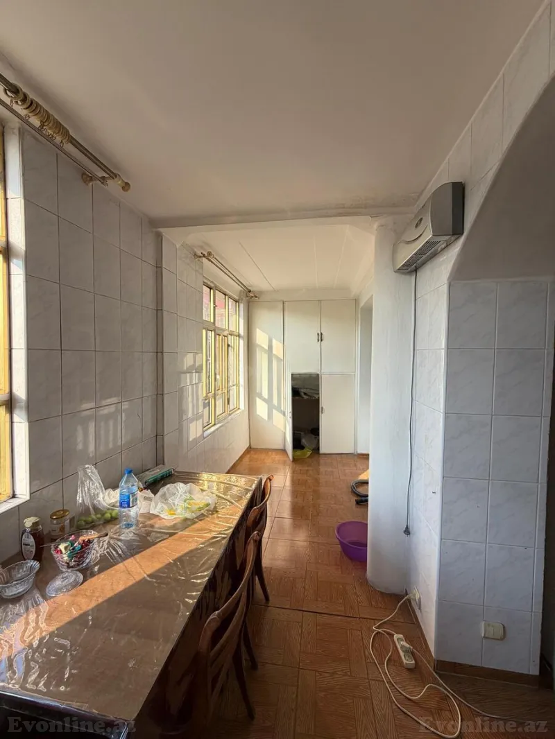 Satılır 3 otaqlı Mənzil Köhnə tikili 70 m² Nərimanov r. - şəkil 10