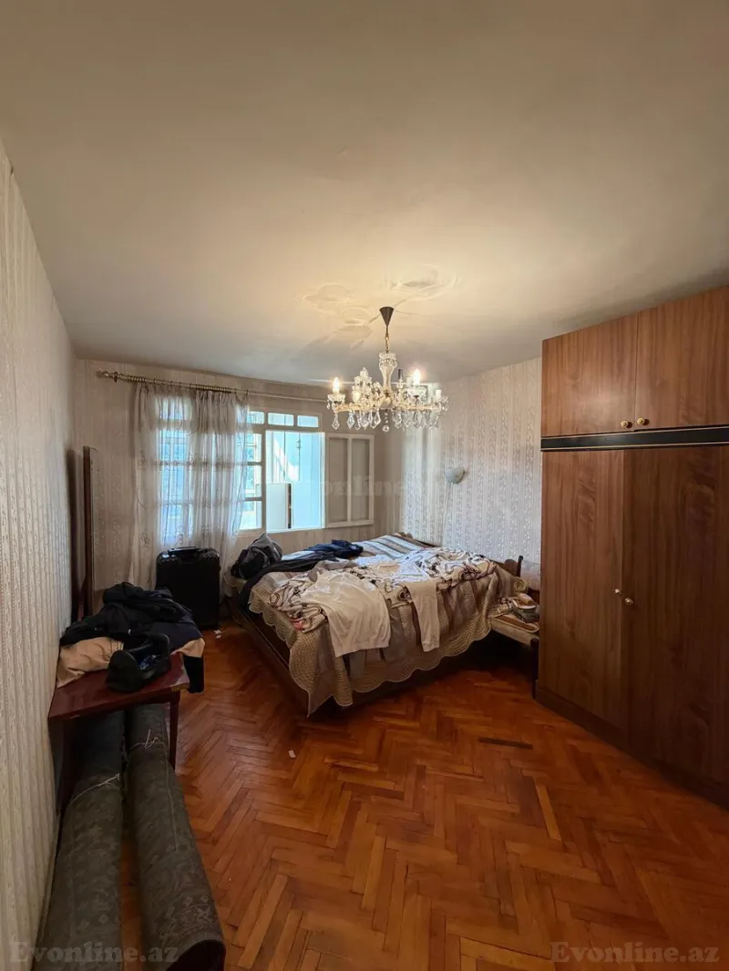 Satılır 3 otaqlı Mənzil Köhnə tikili 70 m² Nərimanov r. - şəkil 12