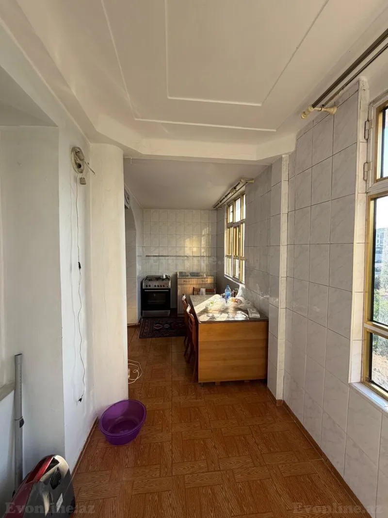 Satılır 3 otaqlı Mənzil Köhnə tikili 70 m² Nərimanov r. - şəkil 17