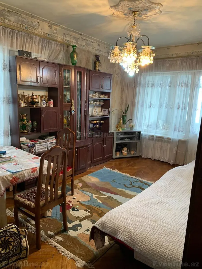 4 otaqlı Mənzil 120 m² Azadlıq prospekti m. Satılır