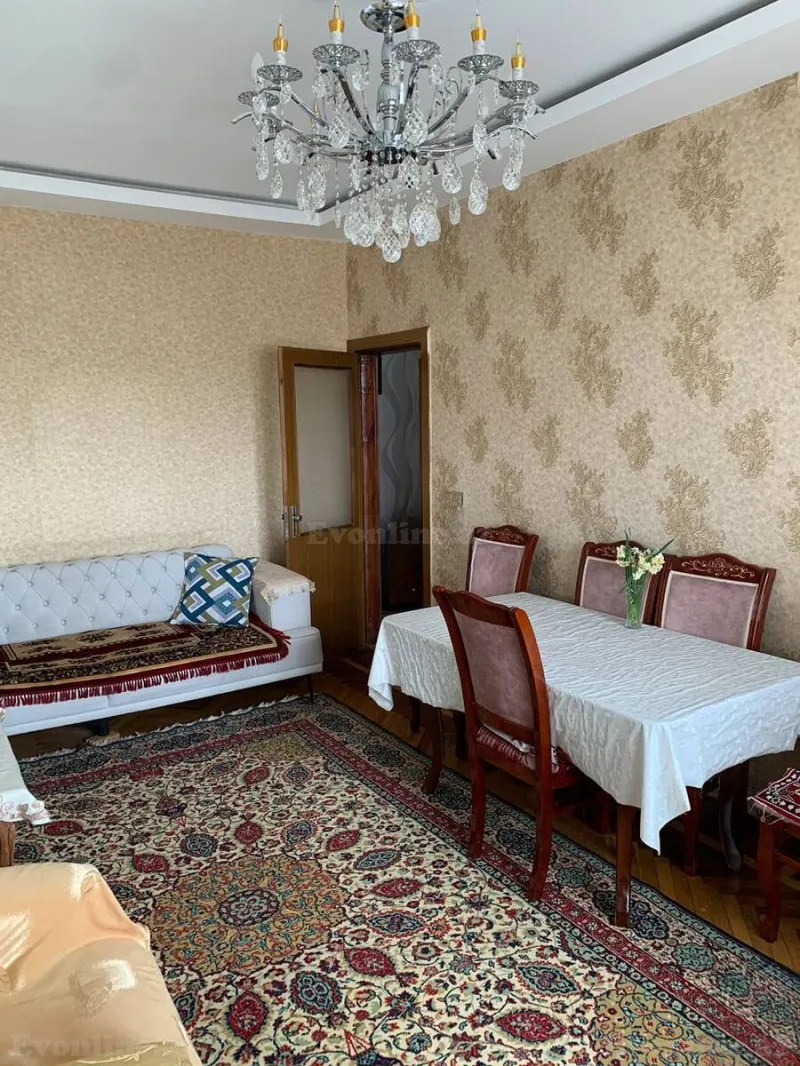 Satılır 4 otaqlı Mənzil Köhnə tikili 120 m² Azadlıq prospekti m. - şəkil 2