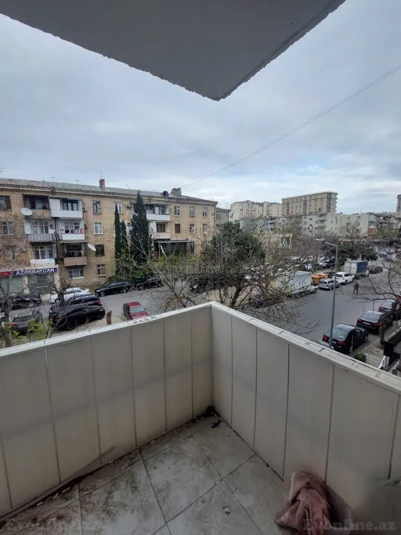Satılır 3 otaqlı Mənzil Köhnə tikili 80 m² Gənclik m. - şəkil 8