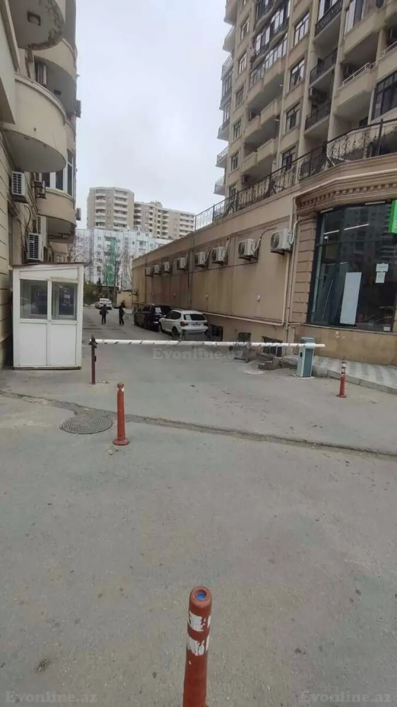 Satılır 4 otaqlı Mənzil Yeni tikili 188.6 m² Elmlər Akademiyası m. - şəkil 4