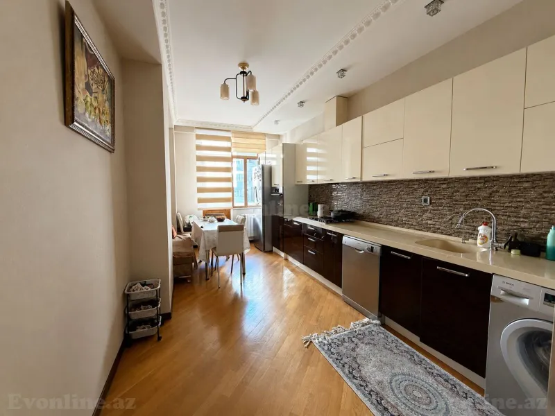 Satılır 2 otaqlı Mənzil Yeni tikili 117 m² 28 May m. - şəkil 2