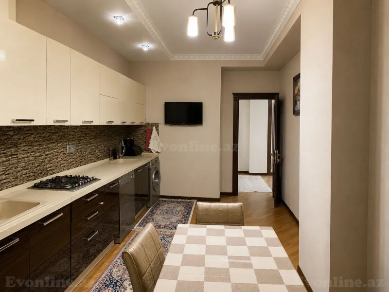Satılır 2 otaqlı Mənzil Yeni tikili 117 m² 28 May m. - şəkil 3