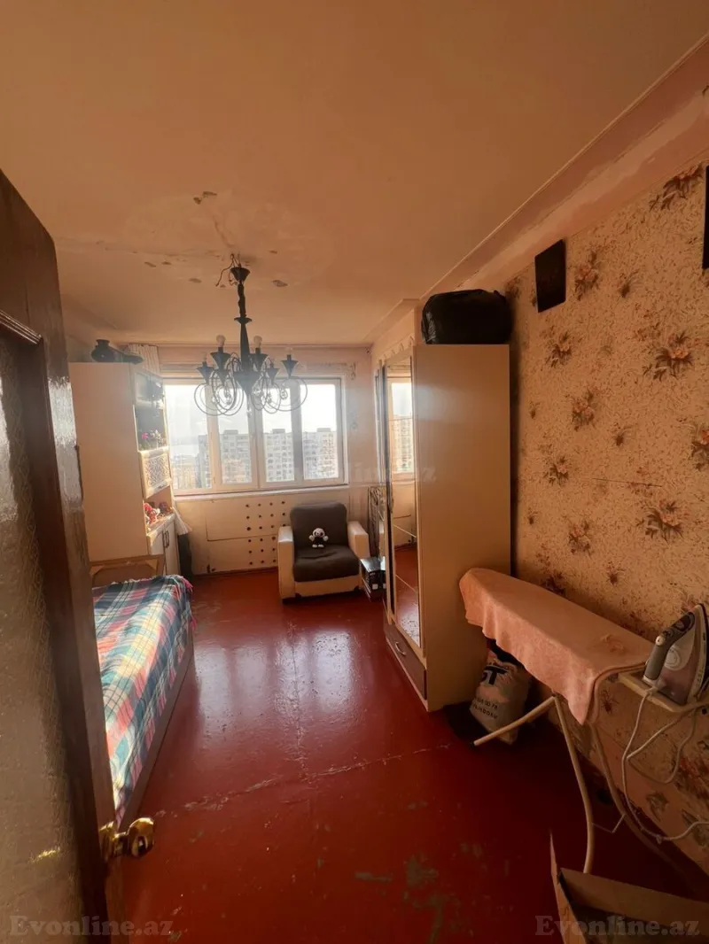 Satılır 3 otaqlı Mənzil Köhnə tikili 65 m² Həzi Aslanov m. - şəkil 2