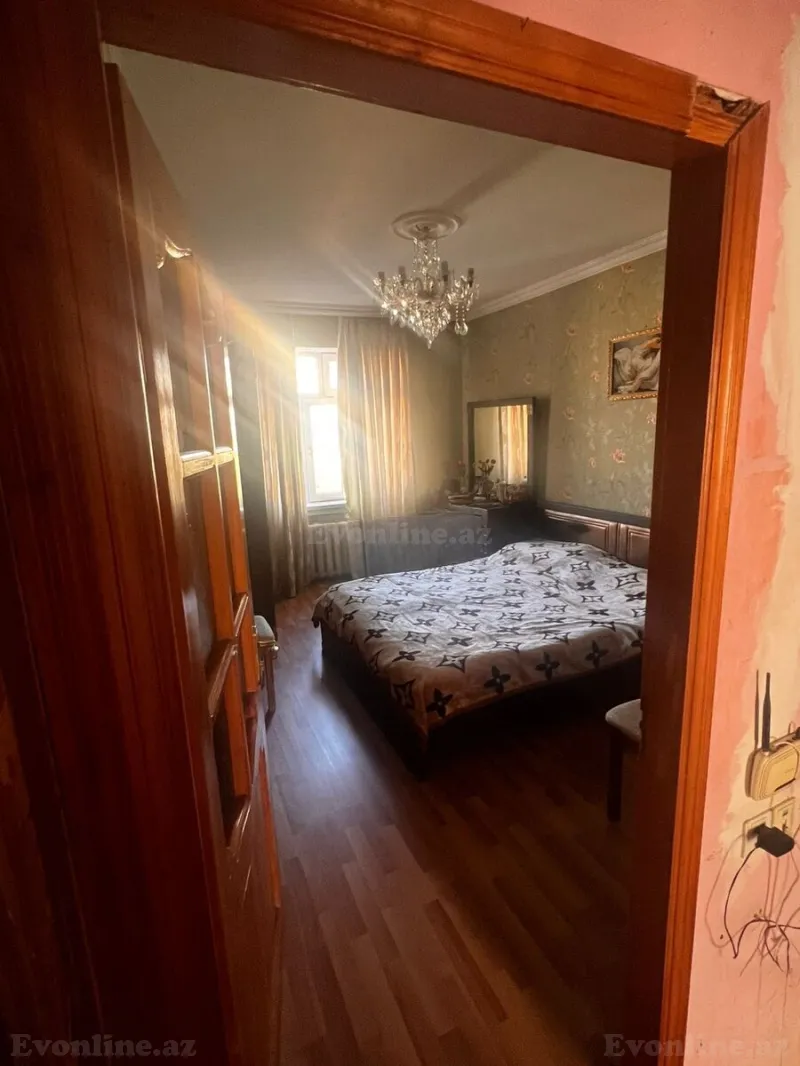 Satılır 3 otaqlı Mənzil Köhnə tikili 65 m² Həzi Aslanov m. - şəkil 4