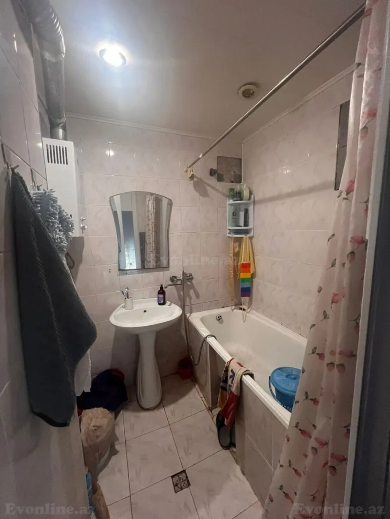 Satılır 3 otaqlı Mənzil Köhnə tikili 65 m² Həzi Aslanov m. - şəkil 8