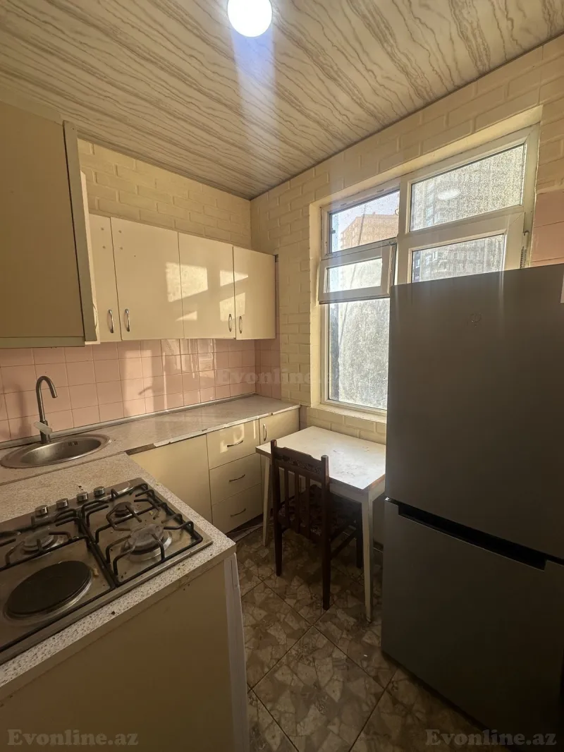 Kirayə verilir 2 otaqlı Mənzil Köhnə tikili 60 m² Memar Əcəmi m. - şəkil 8