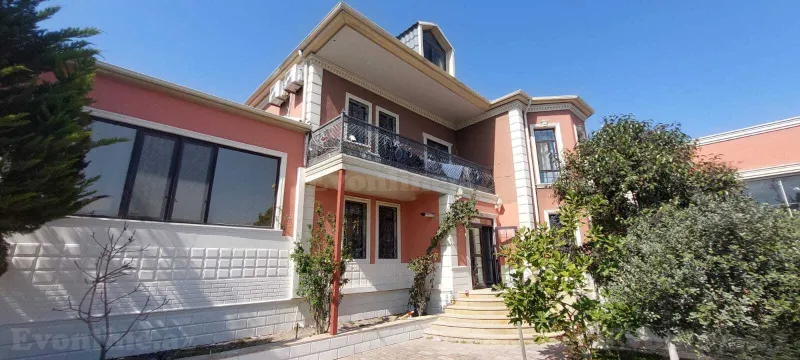 5 otaqlı Həyət evi 280 m² Masazır Satılır