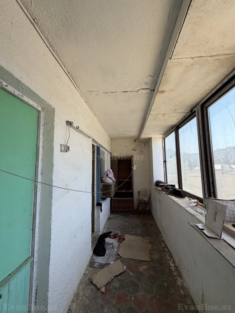 Satılır 3 otaqlı Mənzil Köhnə tikili 75 m² Bakıxanov - şəkil 6