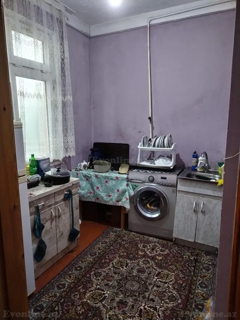 Kirayə verilir 2 otaqlı Mənzil Köhnə tikili 68 m² Memar Əcəmi m. - şəkil 2