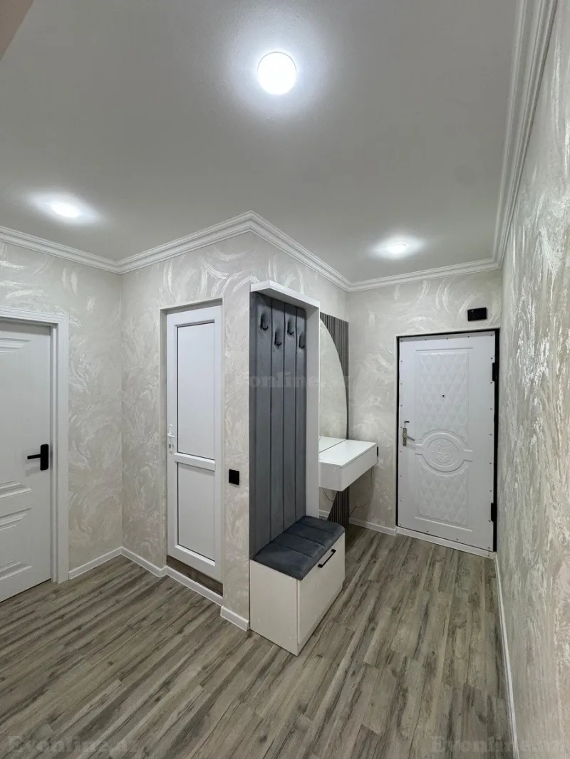 Satılır 2 otaqlı Mənzil Köhnə tikili 45 m² Neftçilər m. - şəkil 10
