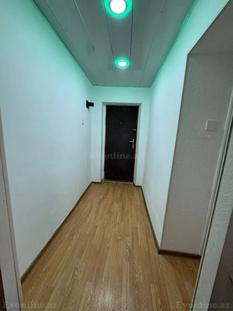 Kirayə verilir 2 otaqlı Mənzil Köhnə tikili 56 m² 8 Noyabr m. - şəkil 5