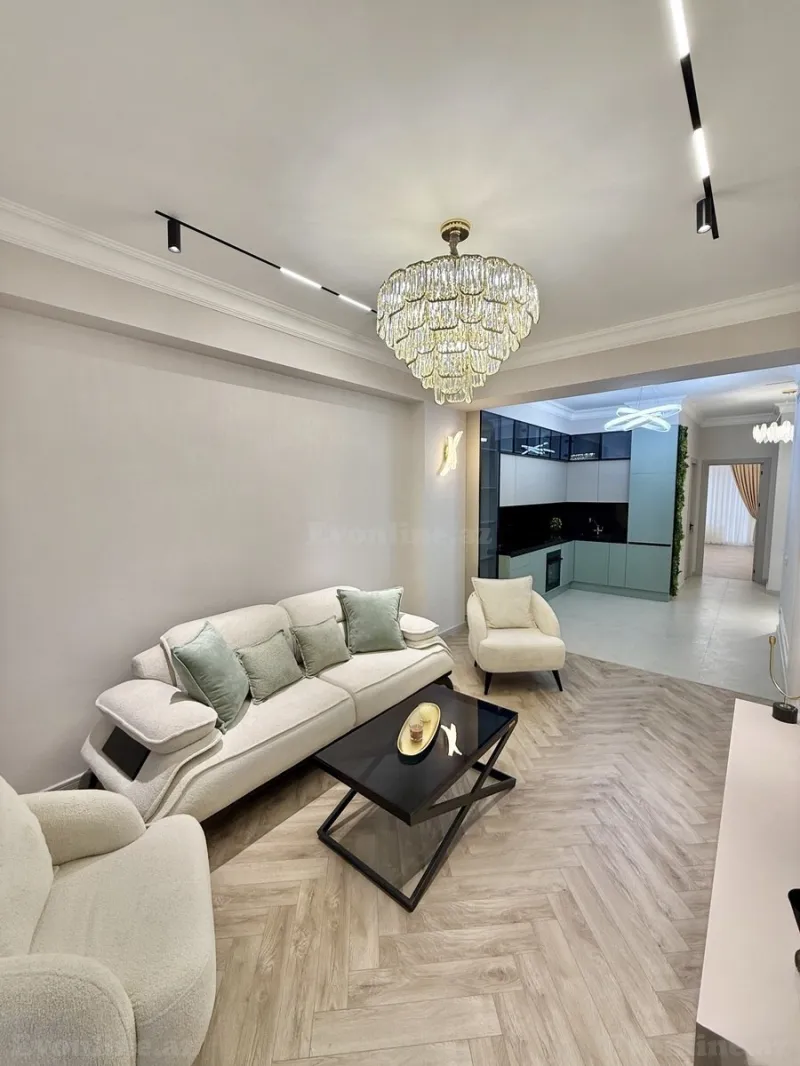 Satılır 3 otaqlı Mənzil Yeni tikili 94 m² Nəsimi r. - şəkil 2