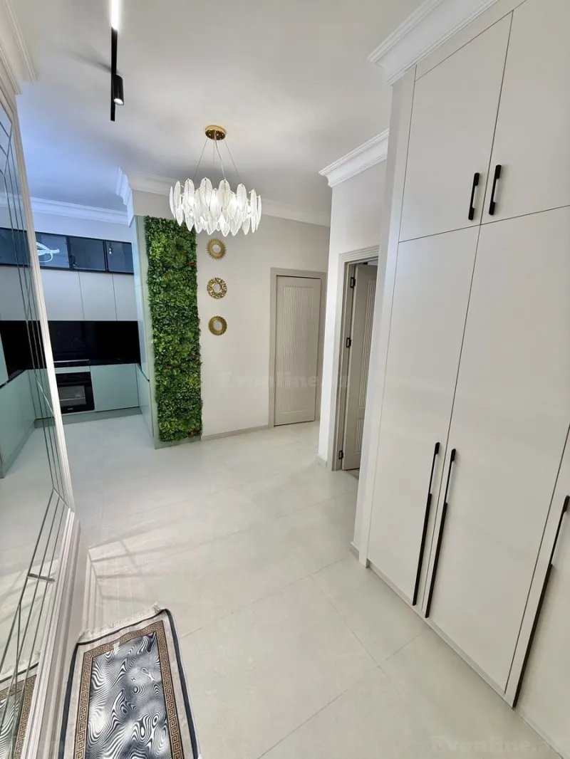 Satılır 3 otaqlı Mənzil Yeni tikili 94 m² Nəsimi r. - şəkil 8