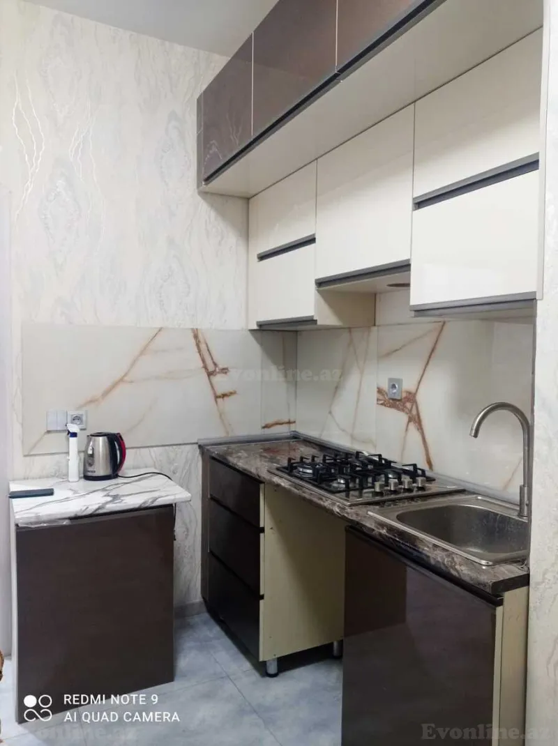 Kirayə verilir 2 otaqlı Mənzil Yeni tikili 50 m² Əhmədli m. - şəkil 3