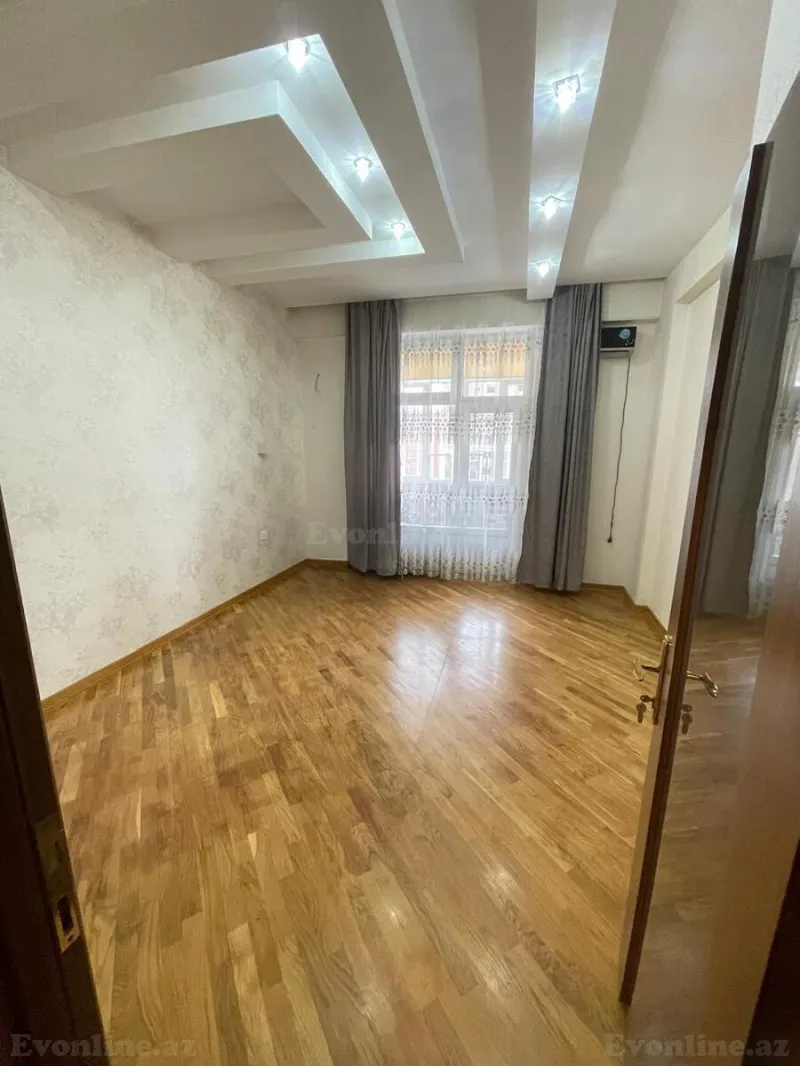 Satılır 4 otaqlı Mənzil Yeni tikili 130.5 m² 28 May m. - şəkil 10