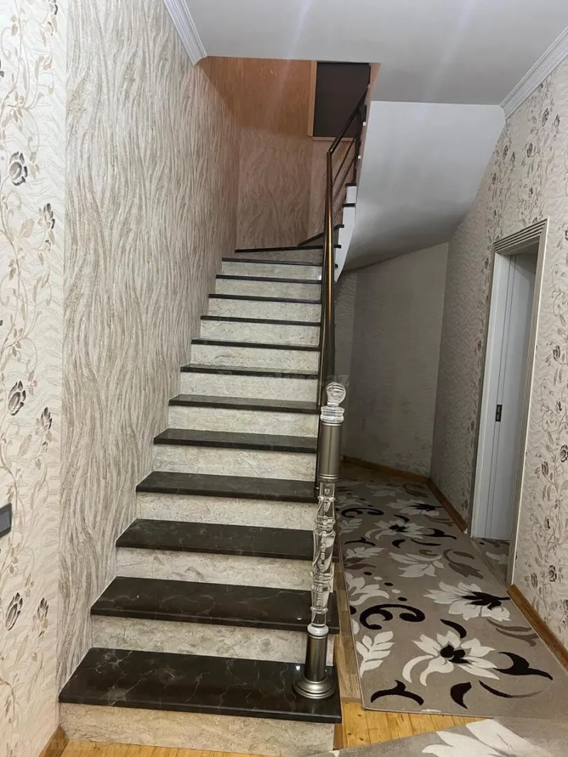 Satılır 7 otaqlı Həyət evi 210 m² Badamdar - şəkil 6