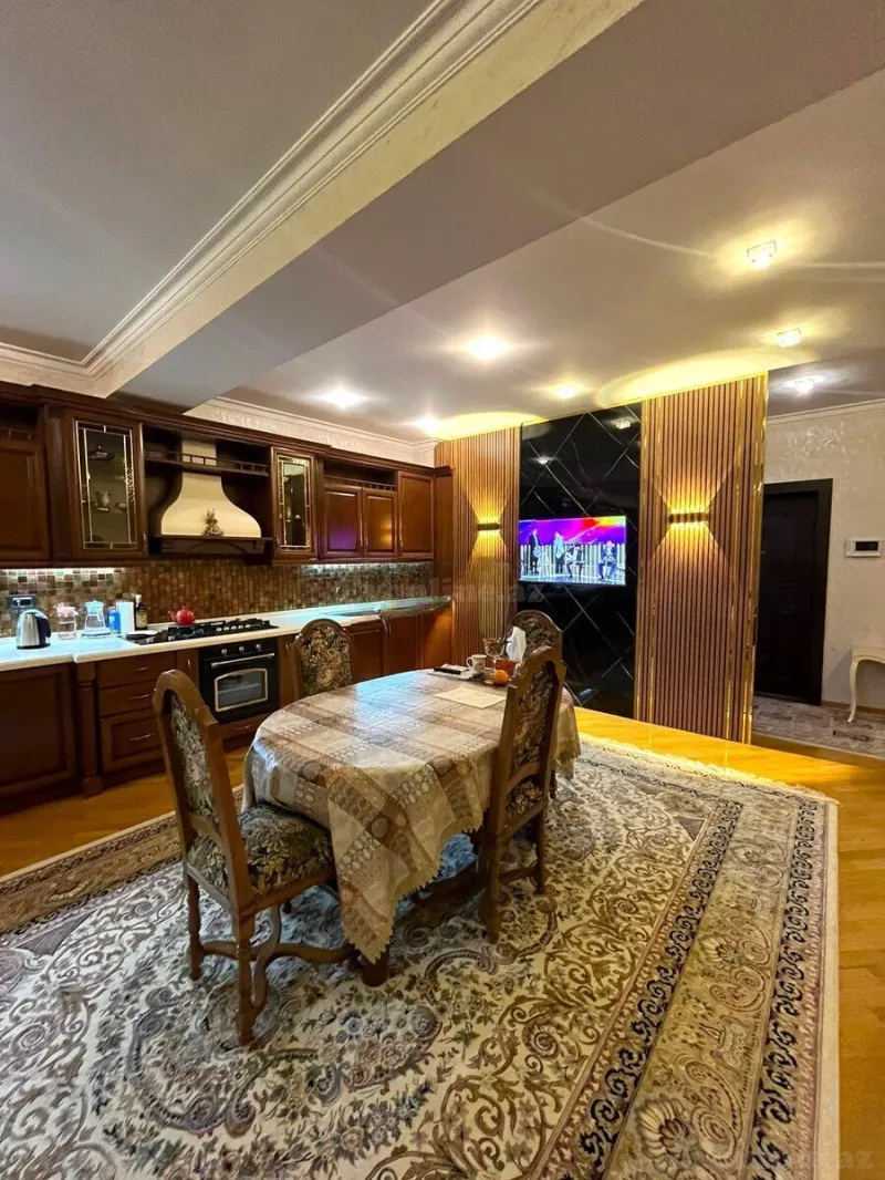 Satılır 4 otaqlı Mənzil Yeni tikili 235 m² Nəsimi r. - şəkil 5