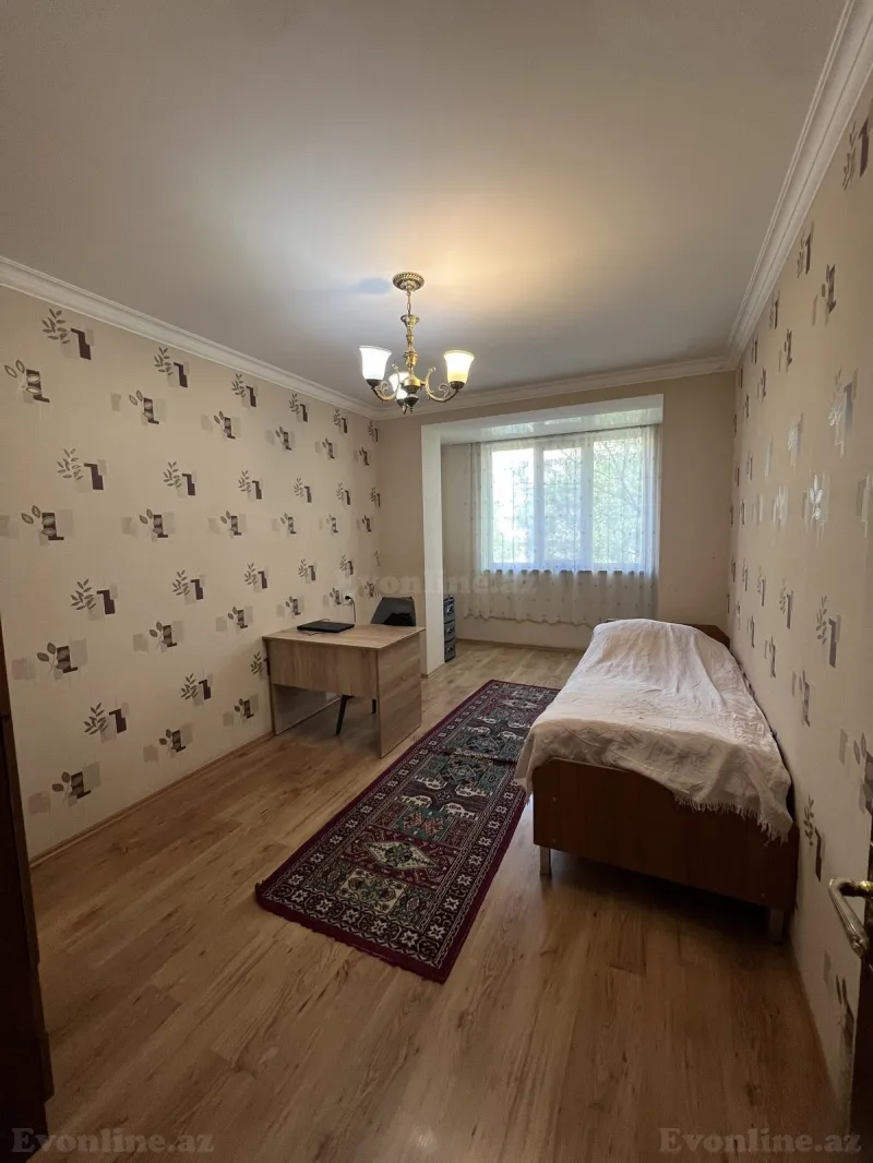 Satılır 4 otaqlı Mənzil Köhnə tikili 110 m² Azadlıq prospekti m. - şəkil 9