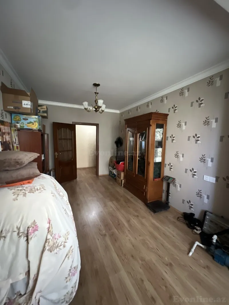 Satılır 4 otaqlı Mənzil Köhnə tikili 110 m² Azadlıq prospekti m. - şəkil 10