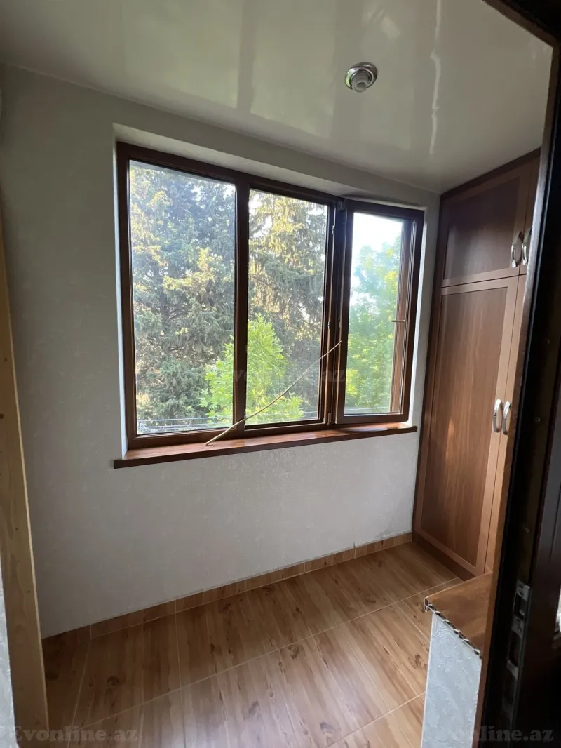 Satılır 4 otaqlı Mənzil Köhnə tikili 110 m² Azadlıq prospekti m. - şəkil 15