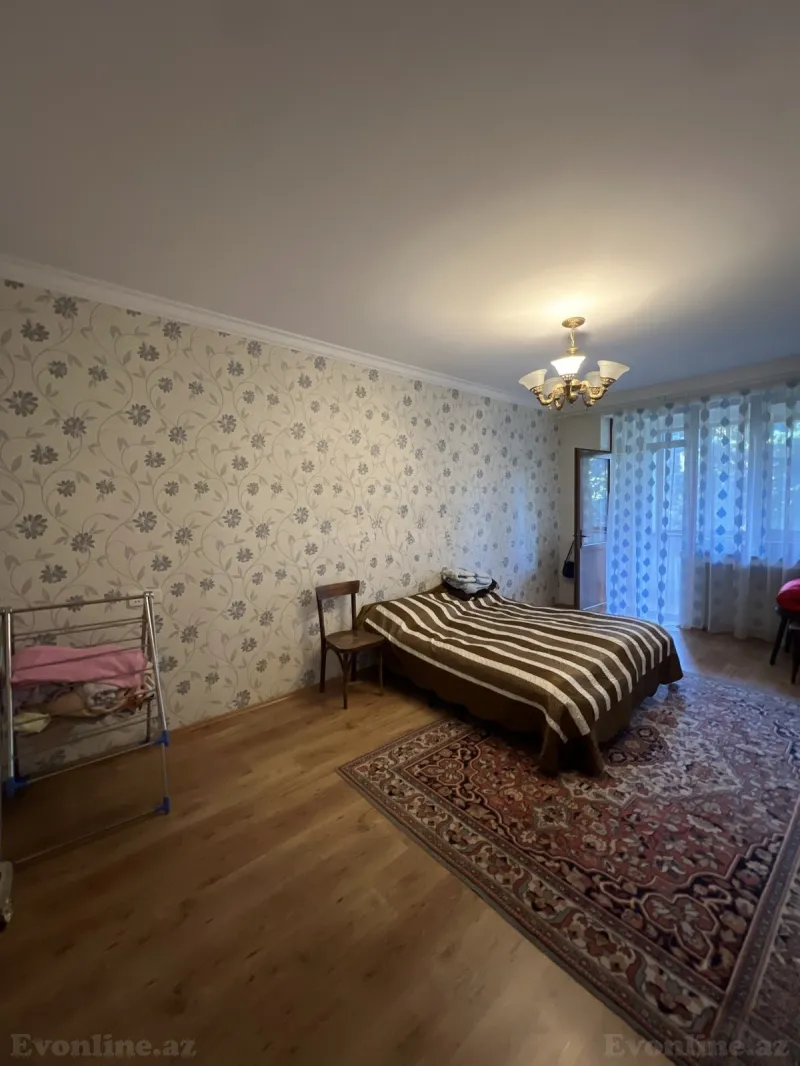 Satılır 4 otaqlı Mənzil Köhnə tikili 110 m² Azadlıq prospekti m. - şəkil 19