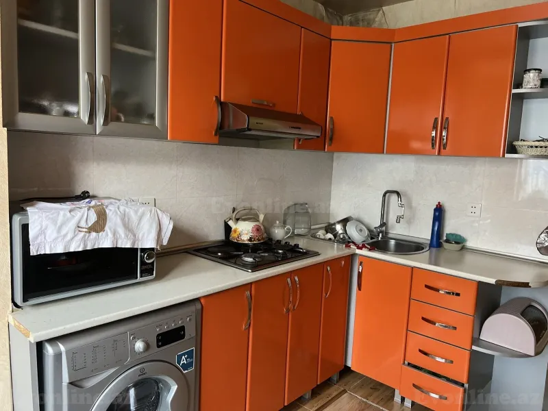 Satılır 4 otaqlı Mənzil Köhnə tikili 110 m² Azadlıq prospekti m. - şəkil 24