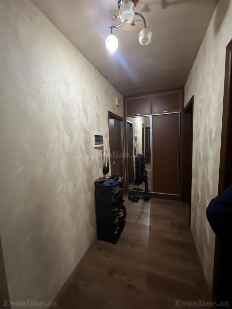 Satılır 4 otaqlı Mənzil Köhnə tikili 110 m² Azadlıq prospekti m. - şəkil 27