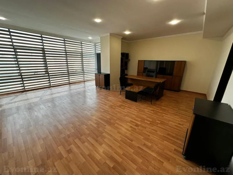 Kirayə verilir Ofis 330 m² Nəsimi r. - şəkil 2
