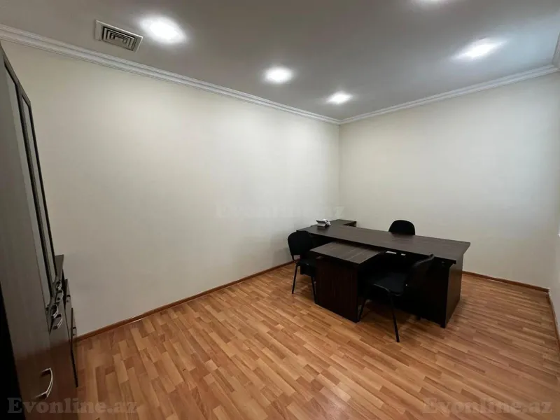 Kirayə verilir Ofis 330 m² Nəsimi r. - şəkil 3