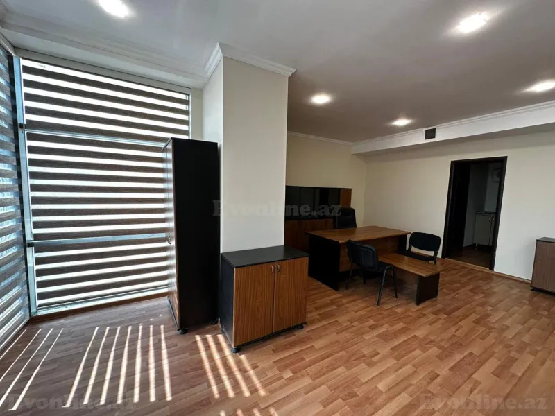 Kirayə verilir Ofis 330 m² Nəsimi r. - şəkil 9