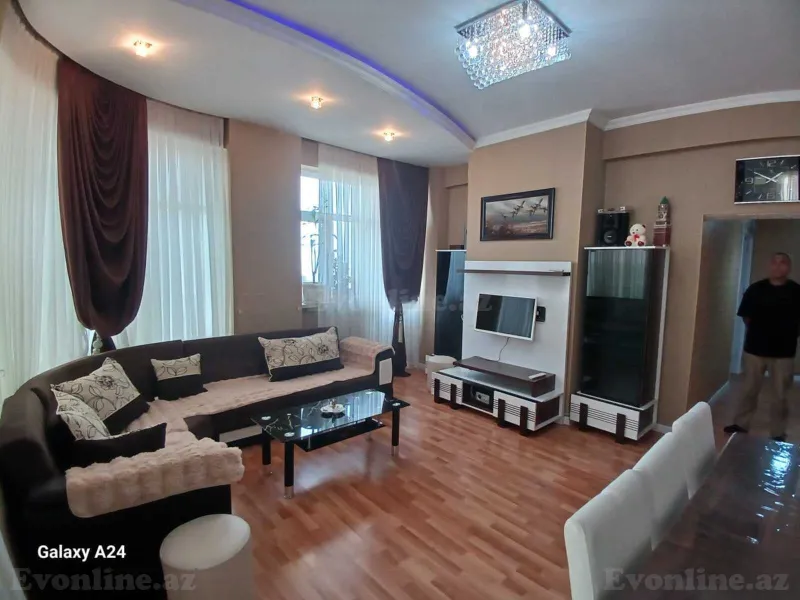 Kirayə verilir 2 otaqlı Mənzil Yeni tikili 65 m² İnşaatçılar m. - şəkil 5