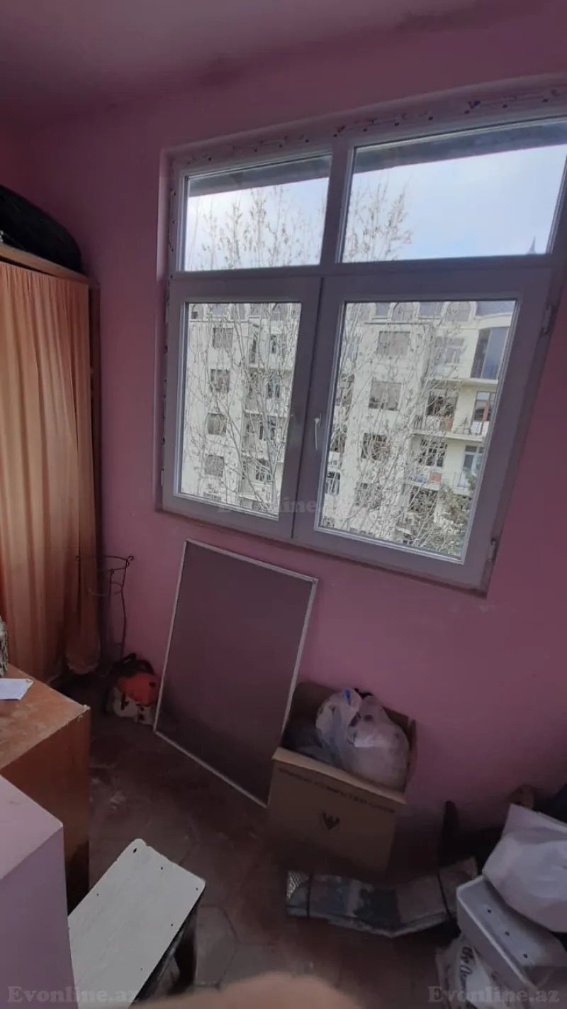 Satılır 5 otaqlı Mənzil Köhnə tikili 110 m² Bakıxanov - şəkil 19