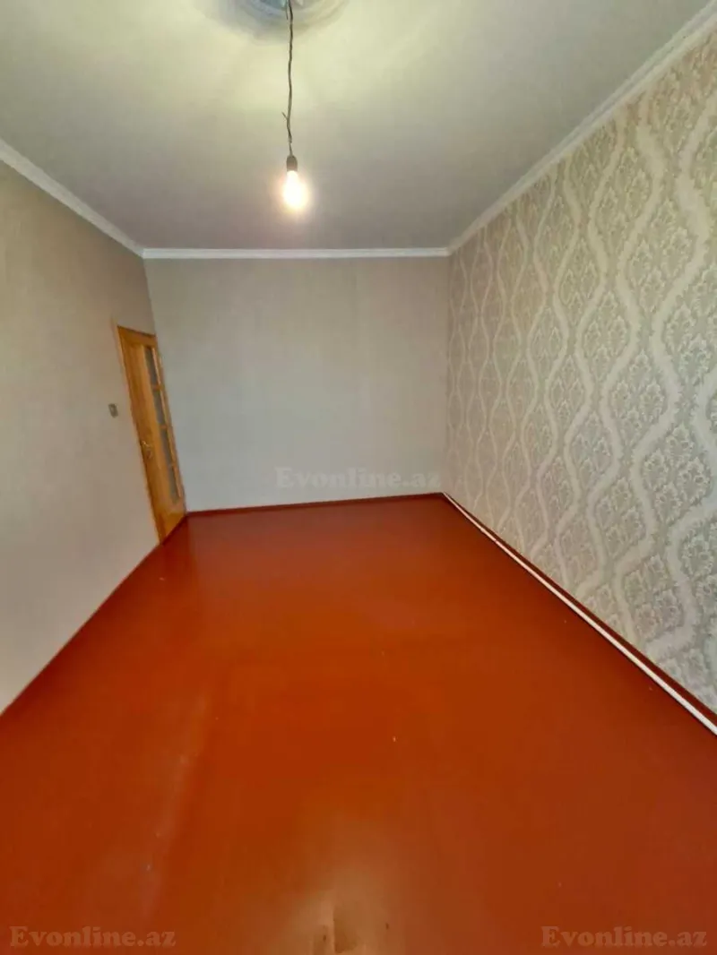 Satılır 5 otaqlı Mənzil Köhnə tikili 130 m² İnşaatçılar m. - şəkil 7
