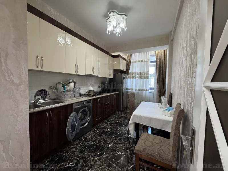 3 otaqlı Mənzil 116 m² Yeni Yasamal Satılır
