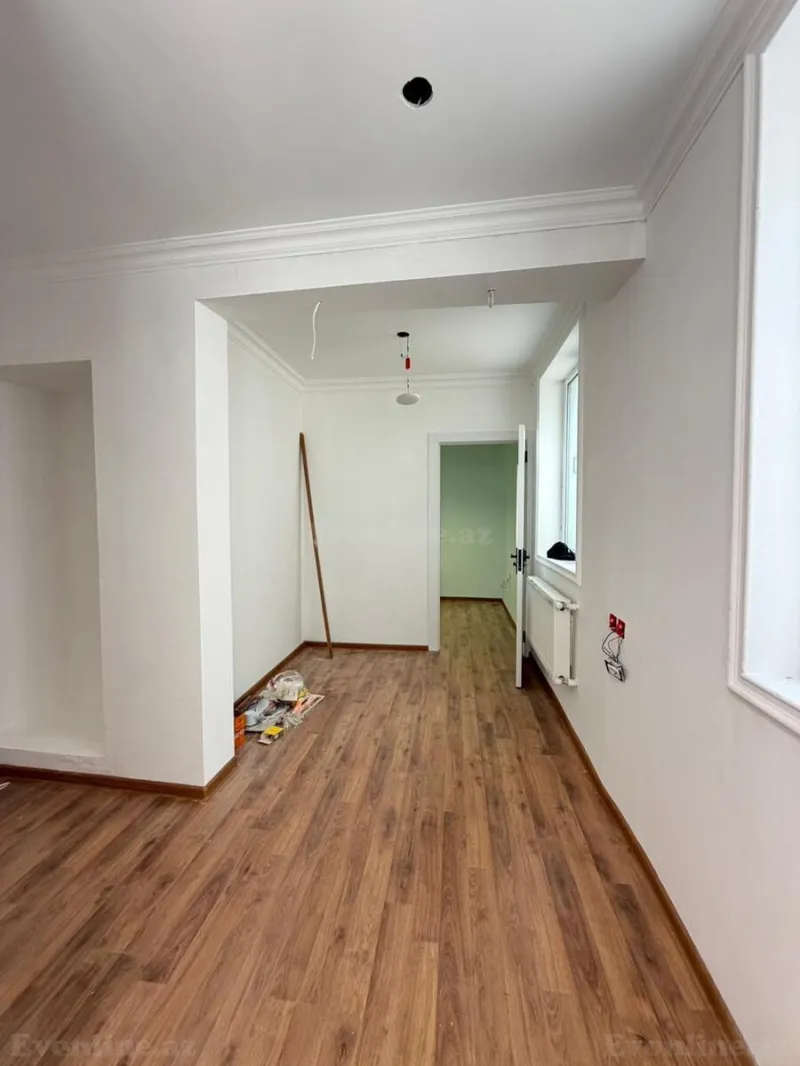 Satılır 2 otaqlı Mənzil Köhnə tikili 22 m² Sahil m. - şəkil 3