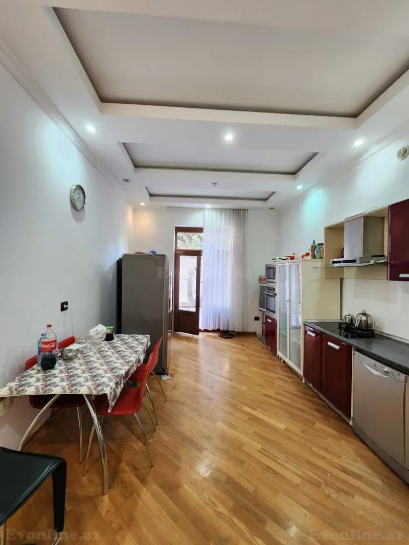 Kirayə verilir 5 otaqlı Həyət evi 250 m² Xəzər r. - şəkil 2